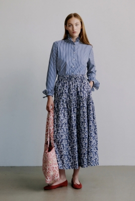 DŁUGA SPÓDNICA Z KARCZKIEM