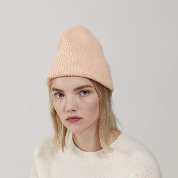 WEŁNIANA BEANIE PEACH LE BONNET